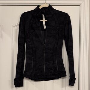 Lululemon Define Jacket Black Camouflage Zip-Up, Size 4